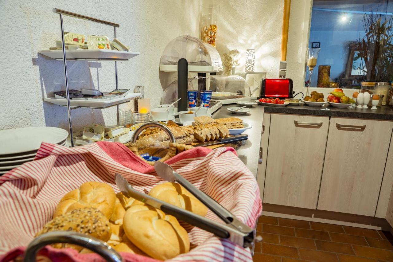 Europa Pension Tirol Fließ Buitenkant foto